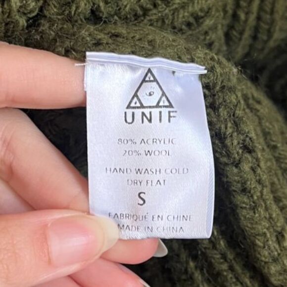 UNIF x Urban Outfitters Chloe Crop Cardigan in Olive Green Size SMALL - Picture 5 of 6